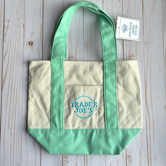 Trader Joe's Pastel GREEN Mini Canvas Tote/Shopping Bag 2025 LIMITED EDITION NEW - Picture 5 of 6